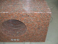Maple Red Granite làm việc Tops đánh bóng bề mặt rắn cao độ cứng / mật độ