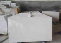 Gạch ốp lát bằng đá granite màu trắng ngọc trai, Gạch lát đá granite phổ biến