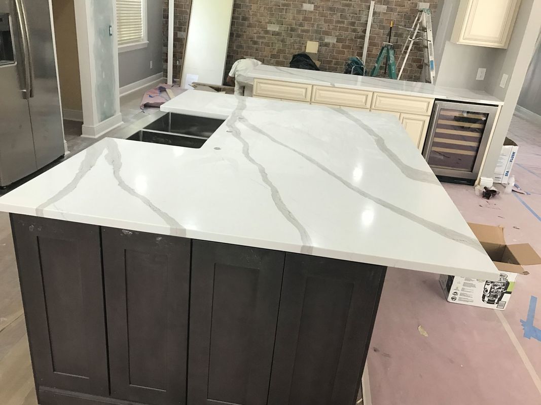 Mặt bàn đá thạch anh phổ biến với tĩnh mạch 400 loại màu sắc tùy chọn